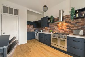 Photo 11- click for photo gallery